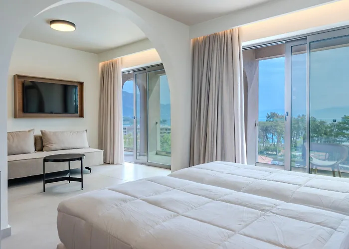 Iolida Corfu & By Smile Hotel