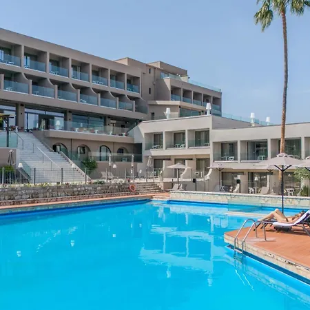 Iolida Corfu By Smile Dassia (Corfu)