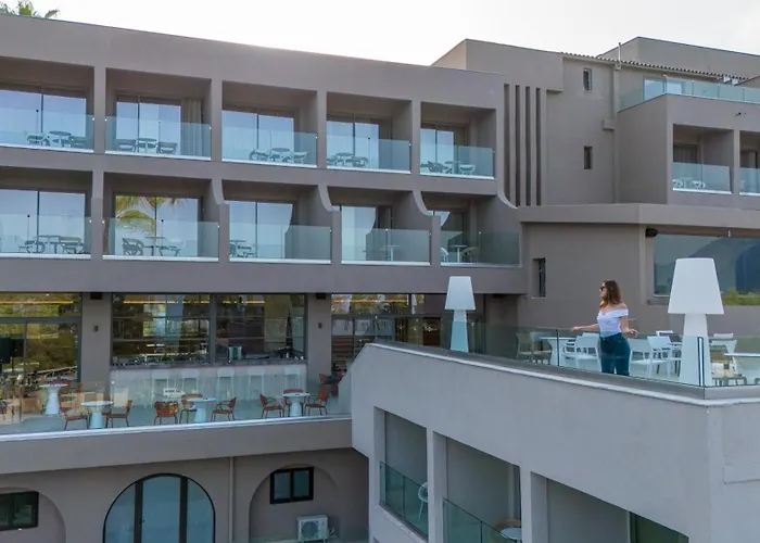 Iolida Corfu & By Smile 4*