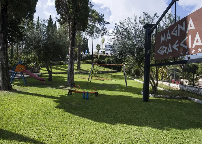 فندق Iolida Corfu & By Smile